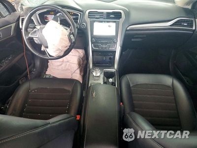 Zdjęcie 8 z 12 samochodu: 2017 FORD FUSION SE VIN:3FA6P0HD6HR401874 - miniatura