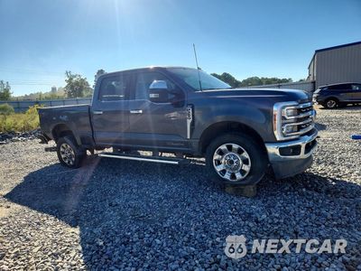 Czwarte zdjęcie samochodu z boku: 2026 FORD F250 SUPER DUTY VIN:1FT8W2BT5TEC69770 - miniatura