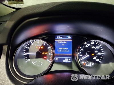 Zdjęcie 9 z 13 samochodu: 2018 NISSAN ROGUE VIN:KNMAT2MVXJP615080 - miniatura