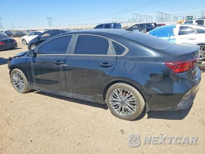 Drugie zdjęcie samochodu z przodu: 2023 KIA FORTE GT LINE VIN:3KPF54AD6PE619787 - miniatura