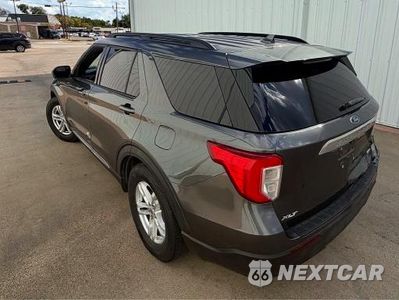 Trzecie zdjęcie samochodu z tyłu: 2020 FORD EXPLORER XLT VIN:1FMSK7DH3LGB82165 - miniatura