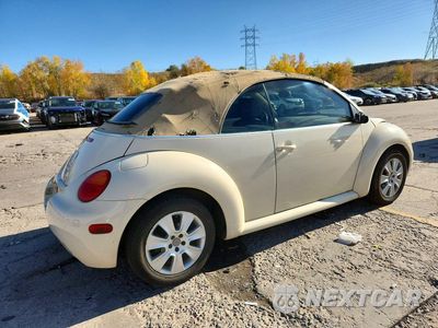 Trzecie zdjęcie samochodu z tyłu: 2005 VOLKSWAGEN NEW BEETLE GL VIN:3VWBM31Y95M301063 - miniatura