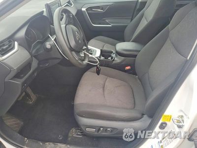 Zdjęcie 7 z 13 samochodu: 2019 TOYOTA RAV4 XLE VIN:2T3P1RFV3KW057553 - miniatura