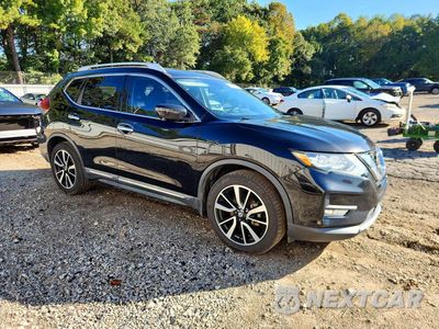 Czwarte zdjęcie samochodu z boku: 2019 NISSAN ROGUE SL VIN:5N1AT2MT5KC712674 - miniatura