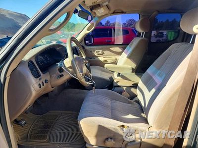 Zdjęcie 7 z 13 samochodu: 2002 TOYOTA TUNDRA SR5 VIN:5TBRN341X2S272609 - miniatura