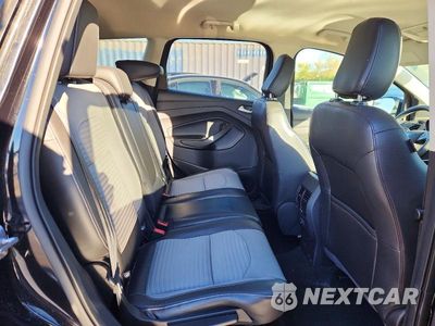 Zdjęcie 11 z 14 samochodu: 2019 FORD ESCAPE SE VIN:1FMCU9GD6KUA25829 - miniatura