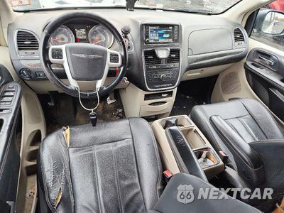 Zdjęcie 8 z 13 samochodu: 2014 CHRYSLER TOWN & COUNTRY TOURING VIN:2C4RC1BG9ER336791 - miniatura