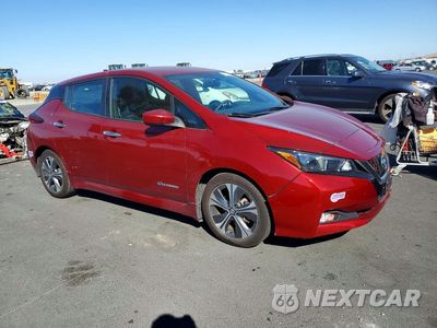 Czwarte zdjęcie samochodu z boku: 2019 NISSAN LEAF SV VIN:1N4AZ1CP1KC307581 - miniatura