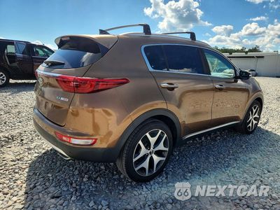 Trzecie zdjęcie samochodu z tyłu: 2017 KIA SPORTAGE SX VIN:KNDPR3A60H7099026 - miniatura