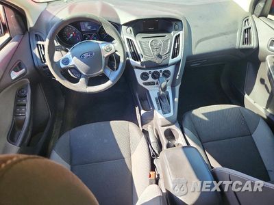 Zdjęcie 8 z 12 samochodu: 2014 FORD FOCUS SE VIN:1FADP3F22EL411502 - miniatura