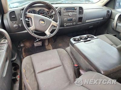 Zdjęcie 8 z 13 samochodu: 2013 CHEVROLET SILVERADO K1500 LT VIN:1GCRKSE70DZ278207 - miniatura