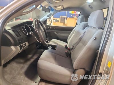 Zdjęcie 7 z 12 samochodu: 2010 TOYOTA TACOMA BASE VIN:5TEPX4EN7AZ687341 - miniatura