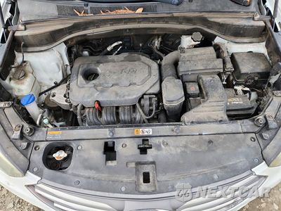 Zdjęcie 12 z 14 samochodu: 2017 HYUNDAI SANTA FE SPORT 2.4L VIN:5NMZU3LB0HH020089 - miniatura
