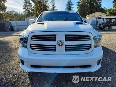 Piąte zdjęcie samochodu w środku: 2016 RAM 1500 SPORT VIN:1C6RR7MT9GS211231 - miniatura