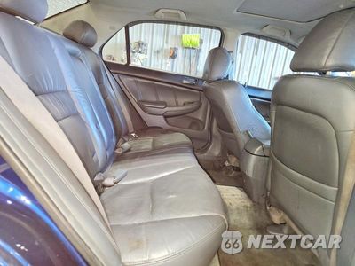 Zdjęcie 10 z 12 samochodu: 2004 HONDA CIVIC VIN:1HGCM66504A019690 - miniatura