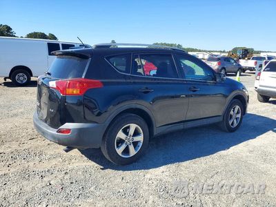 Trzecie zdjęcie samochodu z tyłu: 2015 TOYOTA RAV4 XLE VIN:2T3WFREV8FW224753 - miniatura