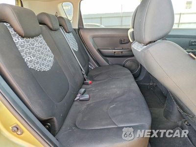 Zdjęcie 10 z 13 samochodu: 2010 KIA SOUL + VIN:KNDJT2A29A7038925 - miniatura