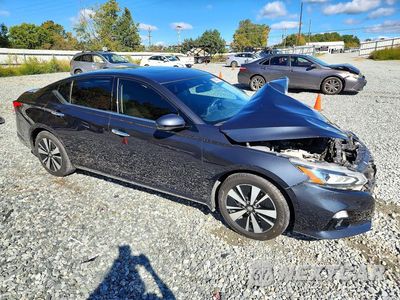 Czwarte zdjęcie samochodu z boku: 2019 NISSAN ALTIMA SV VIN:1N4BL4DV4KC147507 - miniatura