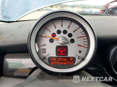 Zdjęcie 9 z 12 samochodu: 2010 MINI COOPER S VIN:WMWMF7C56ATZ34743 - miniatura