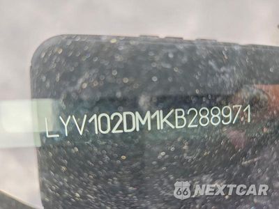 Zdjęcie 13 z 13 samochodu: 2019 VOLVO XC60 T5 R-DESIGN VIN:LYV102DM1KB288971 - miniatura
