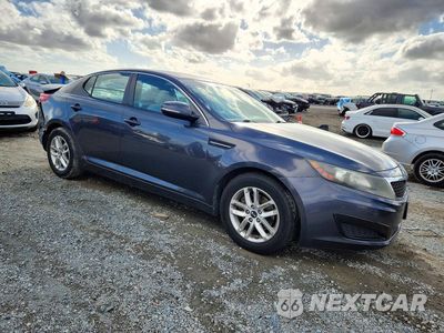 Czwarte zdjęcie samochodu z boku: 2011 KIA OPTIMA LX VIN:KNAGM4A72B5124666 - miniatura