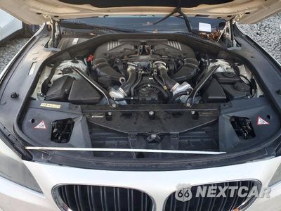 Zdjęcie 11 z 12 samochodu: 2009 BMW 750 I VIN:WBAKA835X9CY34054 - miniatura