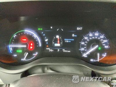 Zdjęcie 9 z 13 samochodu: 2025 TOYOTA SIENNA XLE 8-PASSENGER VIN:5TDYRKEC6SS238586 - miniatura