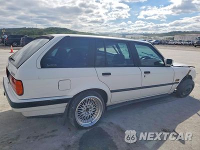 Trzecie zdjęcie samochodu z tyłu: 1988 BMW 320I VIN:WBAAH620903819050 - miniatura