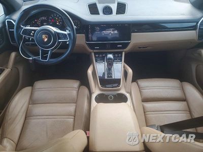 Zdjęcie 8 z 13 samochodu: 2019 PORSCHE CAYENNE VIN:WP1AA2AYXKDA05606 - miniatura