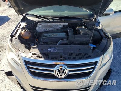 Zdjęcie 12 z 13 samochodu: 2009 VOLKSWAGEN TIGUAN S VIN:WVGAV75N89W500741 - miniatura