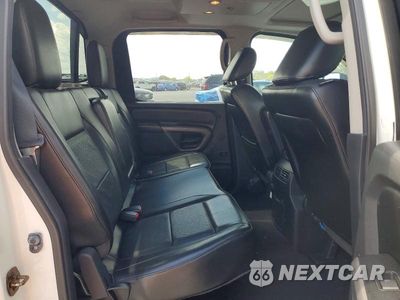 Zdjęcie 10 z 12 samochodu: 2015 NISSAN TITAN SL VIN:1N6AA0EC9FN500722 - miniatura