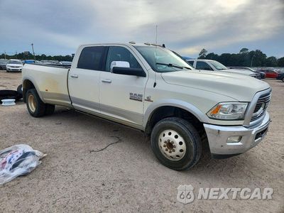 Czwarte zdjęcie samochodu z boku: 2018 RAM 3500 LARAMIE VIN:3C63RRJLXJG200517 - miniatura