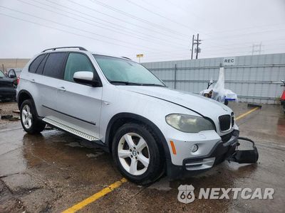 Czwarte zdjęcie samochodu z boku: 2008 BMW X5 3.0I VIN:5UXFE43568L031045 - miniatura