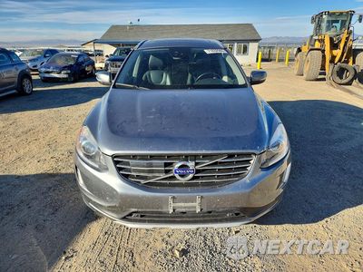 Piąte zdjęcie samochodu w środku: 2016 VOLVO XC60 T5 PLATINUM VIN:YV4612RM3G2821050 - miniatura