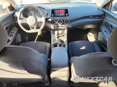 Zdjęcie 8 z 12 samochodu: 2025 NISSAN SENTRA S VIN:3N1AB8BV9SY396348 - miniatura
