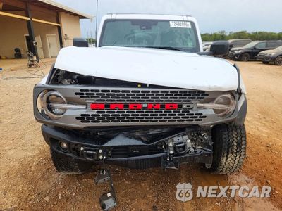 Piąte zdjęcie samochodu w środku: 2026 FORD BRONCO BADLANDS VIN:1FMEE9BP6TLA48106 - miniatura