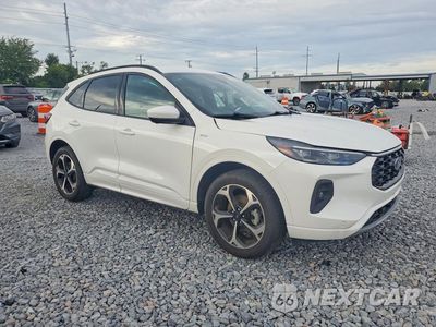 Czwarte zdjęcie samochodu z boku: 2025 FORD ESCAPE ST LINE ELITE VIN:1FMCU9PA6SUA70520 - miniatura