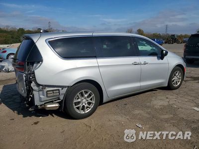 Trzecie zdjęcie samochodu z tyłu: 2026 CHRYSLER PACIFICA SELECT VIN:2C4RC1BG4TR236174 - miniatura