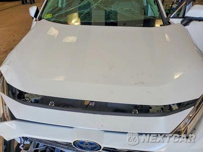 Zdjęcie 12 z 13 samochodu: 2020 TOYOTA RAV4 LIMITED VIN:JTMDWRFV2LD537540 - miniatura