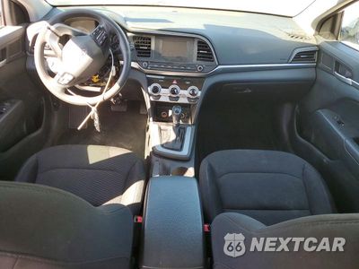 Zdjęcie 8 z 12 samochodu: 2019 HYUNDAI ELANTRA SE VIN:5NPD74LF1KH473562 - miniatura