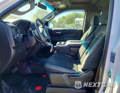 Zdjęcie 7 z 12 samochodu: 2021 CHEVROLET SILVERADO C1500 VIN:3GCNWAEF0MG348020 - miniatura