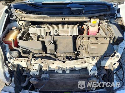 Zdjęcie 11 z 13 samochodu: 2015 TOYOTA PRIUS TWO VIN:JTDKN3DU7F0450892 - miniatura