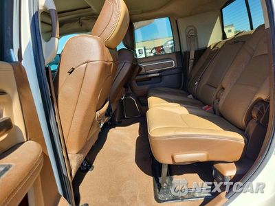 Zdjęcie 10 z 12 samochodu: 2019 RAM 2500 LONGHORN VIN:3C6UR5PL1KG708767 - miniatura