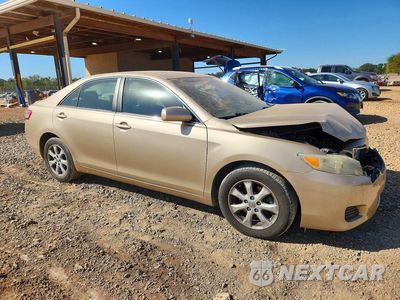 Czwarte zdjęcie samochodu z boku: 2011 TOYOTA CAMRY LE VIN:4T1BF3EK1BU740750 - miniatura