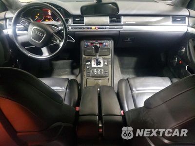 Zdjęcie 8 z 13 samochodu: 2009 AUDI S8 QUATTRO VIN:WAUPN94E79N005123 - miniatura