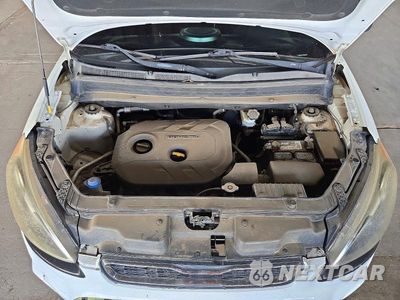 Zdjęcie 11 z 12 samochodu: 2013 KIA SOUL + VIN:KNDJT2A65D7523988 - miniatura