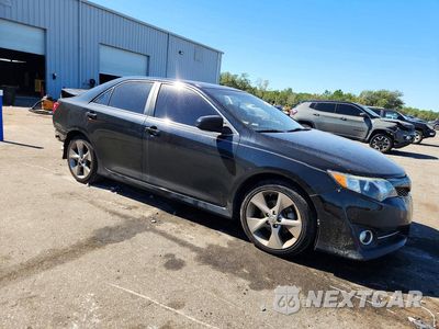 Czwarte zdjęcie samochodu z boku: 2014 TOYOTA CAMRY SE V6 VIN:4T1BK1FK7EU026382 - miniatura