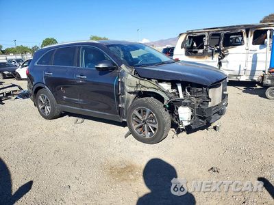Czwarte zdjęcie samochodu z boku: 2019 KIA SORENTO EX V6 VIN:5XYPH4A56KG466425 - miniatura