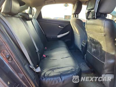 Zdjęcie 10 z 12 samochodu: 2013 TOYOTA PRIUS TWO VIN:JTDKN3DU6D1680608 - miniatura