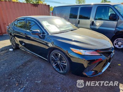 Czwarte zdjęcie samochodu z boku: 2020 TOYOTA CAMRY XSE VIN:4T1K61AK4LU391868 - miniatura